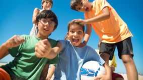 Klassenfahrten in Kühlungsborn und am Strand Fußball spielen